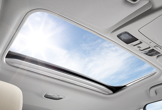 <sg-lang1>Large Sunroof</sg-lang1><sg-lang2></sg-lang2><sg-lang3></sg-lang3>