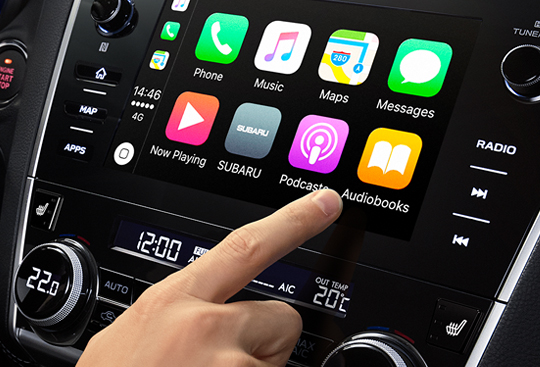 <sg-lang1>Apple CarPlay<sup>*(2)</sup> and Android Auto™<sup>*(3)</sup></sg-lang1><sg-lang2></sg-lang2><sg-lang3></sg-lang3>