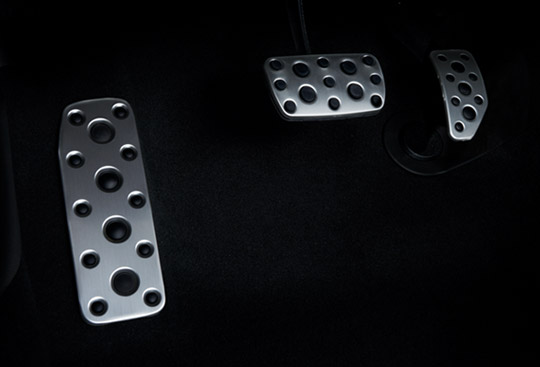 <sg-lang1>Aluminium Pedals</sg-lang1><sg-lang2></sg-lang2><sg-lang3></sg-lang3>